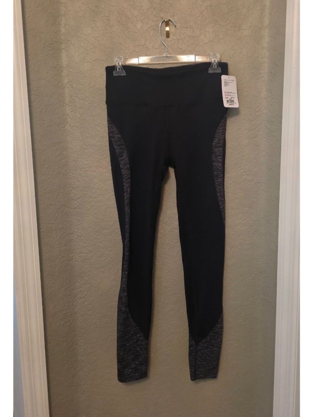 Shape Black Seam Pieced Full Length Leggings size M NEW